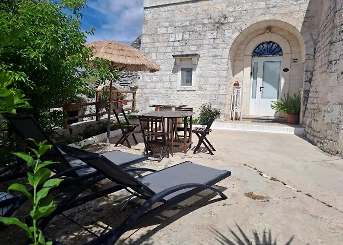 Villa Trulli di Rosa Locorotondo